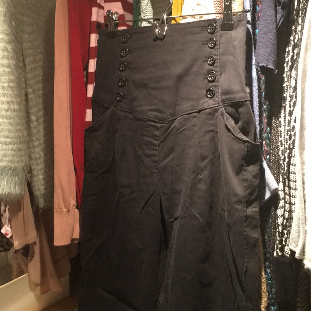 Black chic sailor style pants